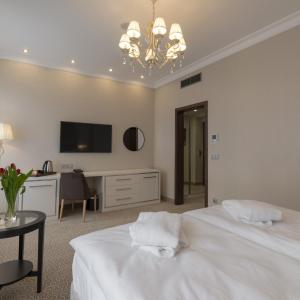 Superior Double or Twin Room with Spa Access