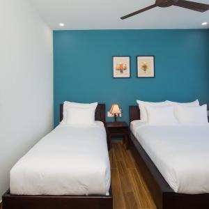 Triple Room with View