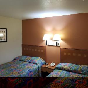 Double Room with Two Double Beds - Non-Smoking
