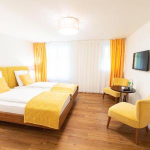 Double Room with Lake View