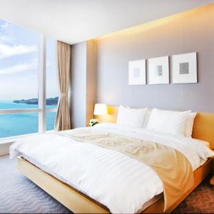 Superior Double Room (Ocean View)