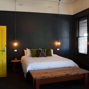 Premium King Room