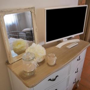 Deluxe Double Room (2 Adults + 1 Child)