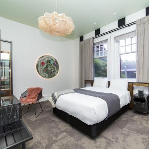 Premier King Room