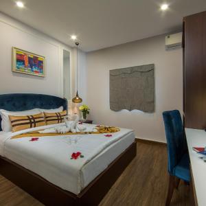 Standard Double Room with window