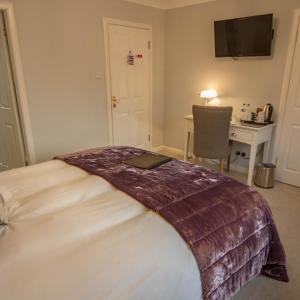 Double Room with Shower