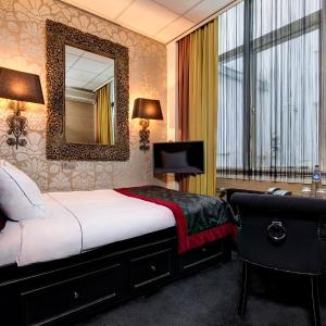 Single Room with Shower