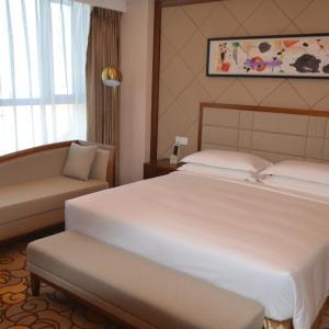 Deluxe Double Room with Bath