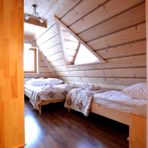 Triple Room with Private Bathroom