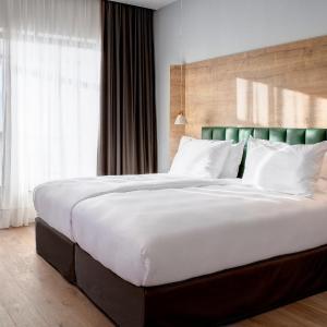 Superior Twin Room with Balcony