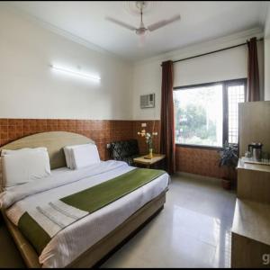 Deluxe Double Room with Fan