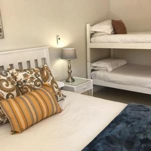 Standard Queen Room with Bunk Bed and Extra Bed