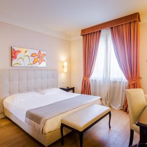 Classic Double Room with Spa Access