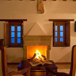 Deluxe One-Bedroom Suite