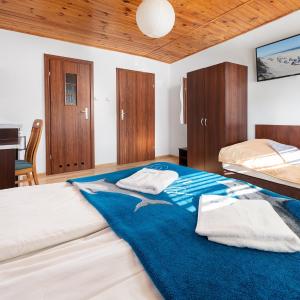 Triple Room with Private Bathroom