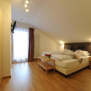 Junior Suite with Shower