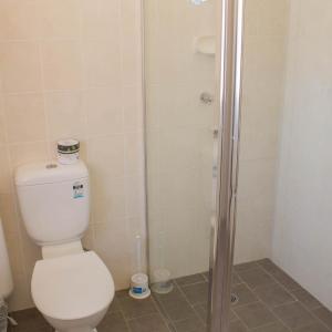 Single Room with Shared Bathroom