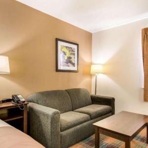King Room - Non-Smoking
