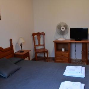 Double or Twin Room with Shared Bathroom