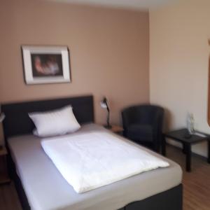 Budget Single Room