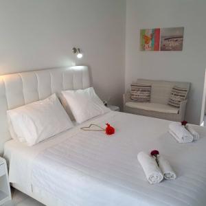 Double or Twin Room with Sea View