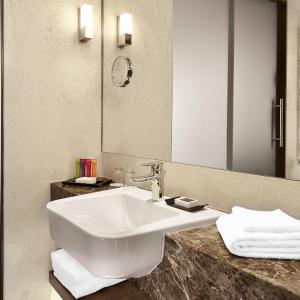 Deluxe King Room, Guest room, 1 King