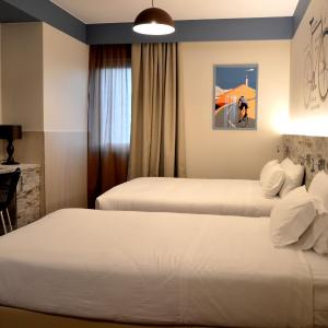 Double Room with Single Bed 
