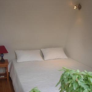 Studio (2 Adults) - Split Level