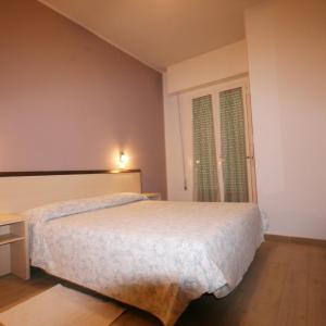 Double or Twin Room with Private Bathroom