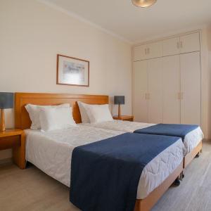 Superior One-Bedroom Apartment
