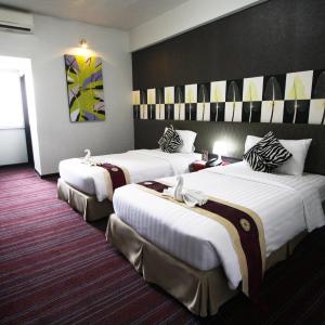 Deluxe Double or Twin Room