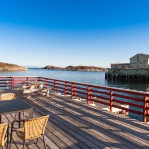 2-Bedroom Rorbu Cabin - Premium