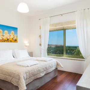 Villa Four Bedroom with Sea View with Jetted Tub (Maria & Konstantina)