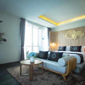 Deluxe Suite Room