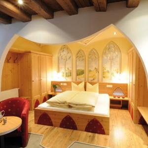 Superior Deluxe Double or Twin Room 