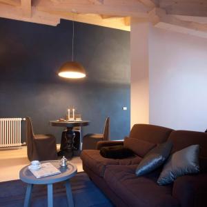 Classic Studio with Fireplace