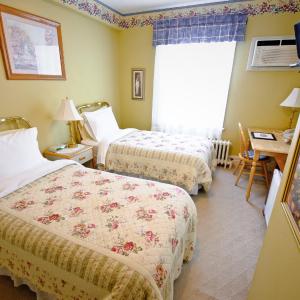 Twin Room with Two Twin Beds