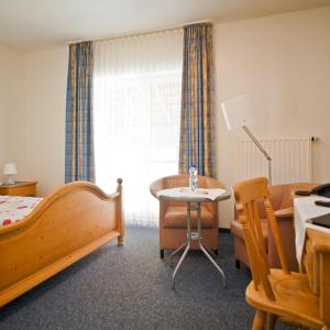 Deluxe Single Room