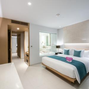 Two-Bedroom Suite Garden View