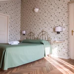 Triple Room with Terrace