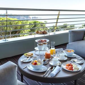 Premium Suite with Sea View and Spa Access