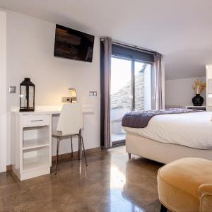 Junior Suite with Terrace