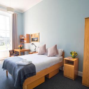 Standard Double Room with Shared Bathroom