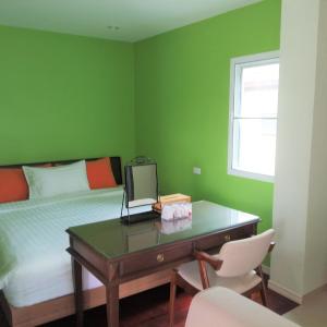 Junior Suite with Pool View