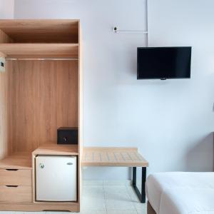 Single Room with Balcony