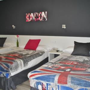 Economy Triple Room