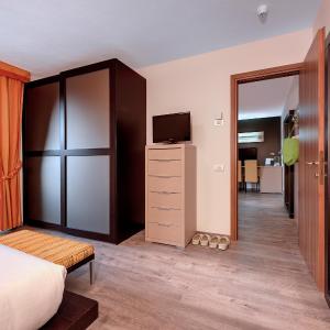 Suite (4 Adults)