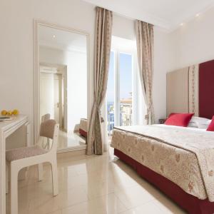 Superior Double or Twin Room with Sea View