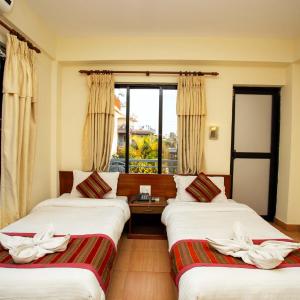 Deluxe Double or Twin Room with Balcony