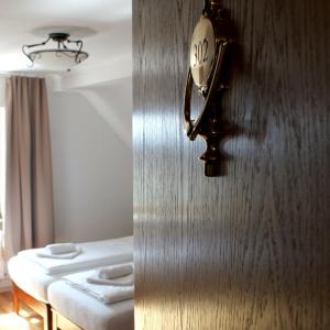 Twin Room with Mountain View